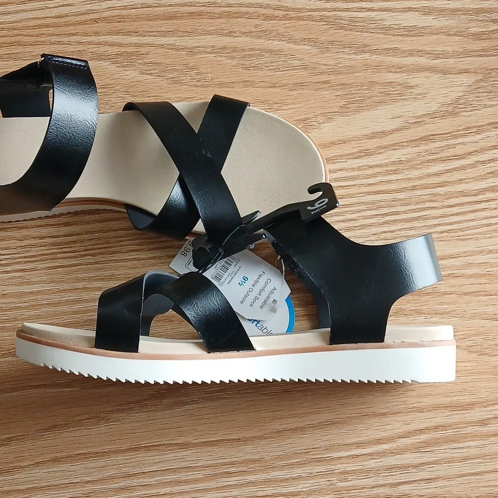Time and Tru Women's 9.5 Comfort Sandal - Picture 5 of 10